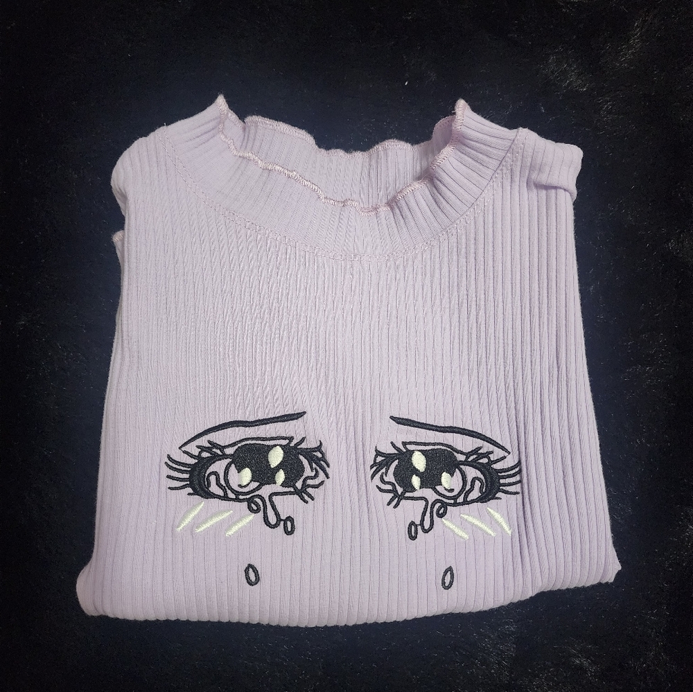 Lilac Ribbed Women's Top with Anime Eyes - Picture 2 of 2